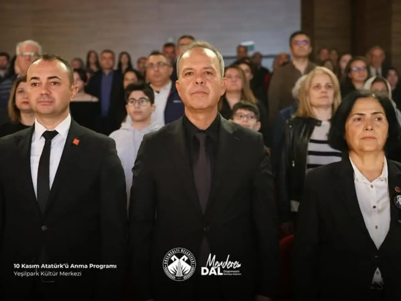 Döşemealtı'nda 10 Kasım Atatürk'ü Anma Töreni Duygu Dolu Anlara Sahne Oldu Döşemealtı'nda 10 Kasım Atatürk'ü Anma Töreni Duygu Dolu Anlara Sahne Oldu