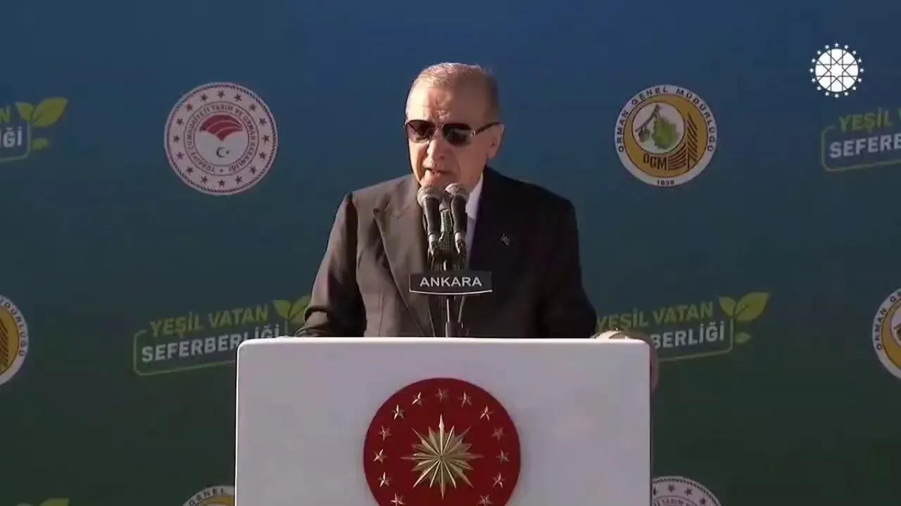 Türkiye'de Tarihi Bir Gün: 81 İlde Eş Zamanlı 600 Milyon Fidan Hedefiyle "Yeşil Vatan Seferberliği" Başlatıldı Türkiye'de Tarihi Bir Gün: 81 İlde Eş Zamanlı 600 Milyon Fidan Hedefiyle "Yeşil Vatan Seferberliği" Başlatıldı