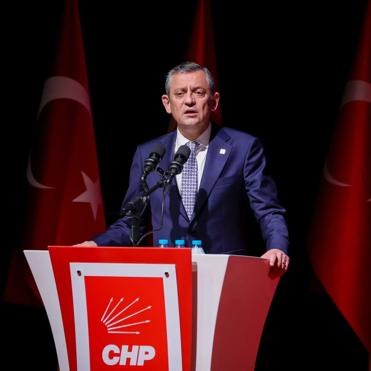 CHP Genel Başkanı Özgür Özel: "Ankara Cumhuriyet Başsavcılığı'nın Kararı Siyasidir" CHP Genel Başkanı Özgür Özel: "Ankara Cumhuriyet Başsavcılığı'nın Kararı Siyasidir"