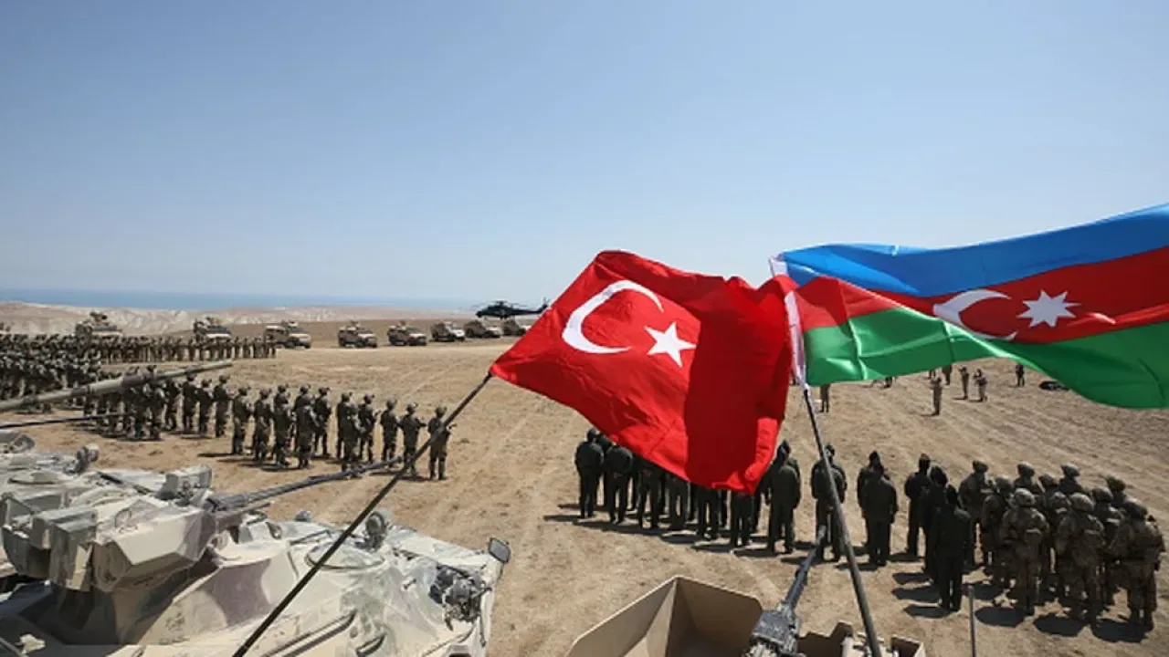 Azerbaycan ve Gürcistan, Düşen Türk Askeri Kargo Uçağı Kurtarma Çalışmalarına Destek Teklif Etti Azerbaycan ve Gürcistan, Düşen Türk Askeri Kargo Uçağı Kurtarma Çalışmalarına Destek Teklif Etti