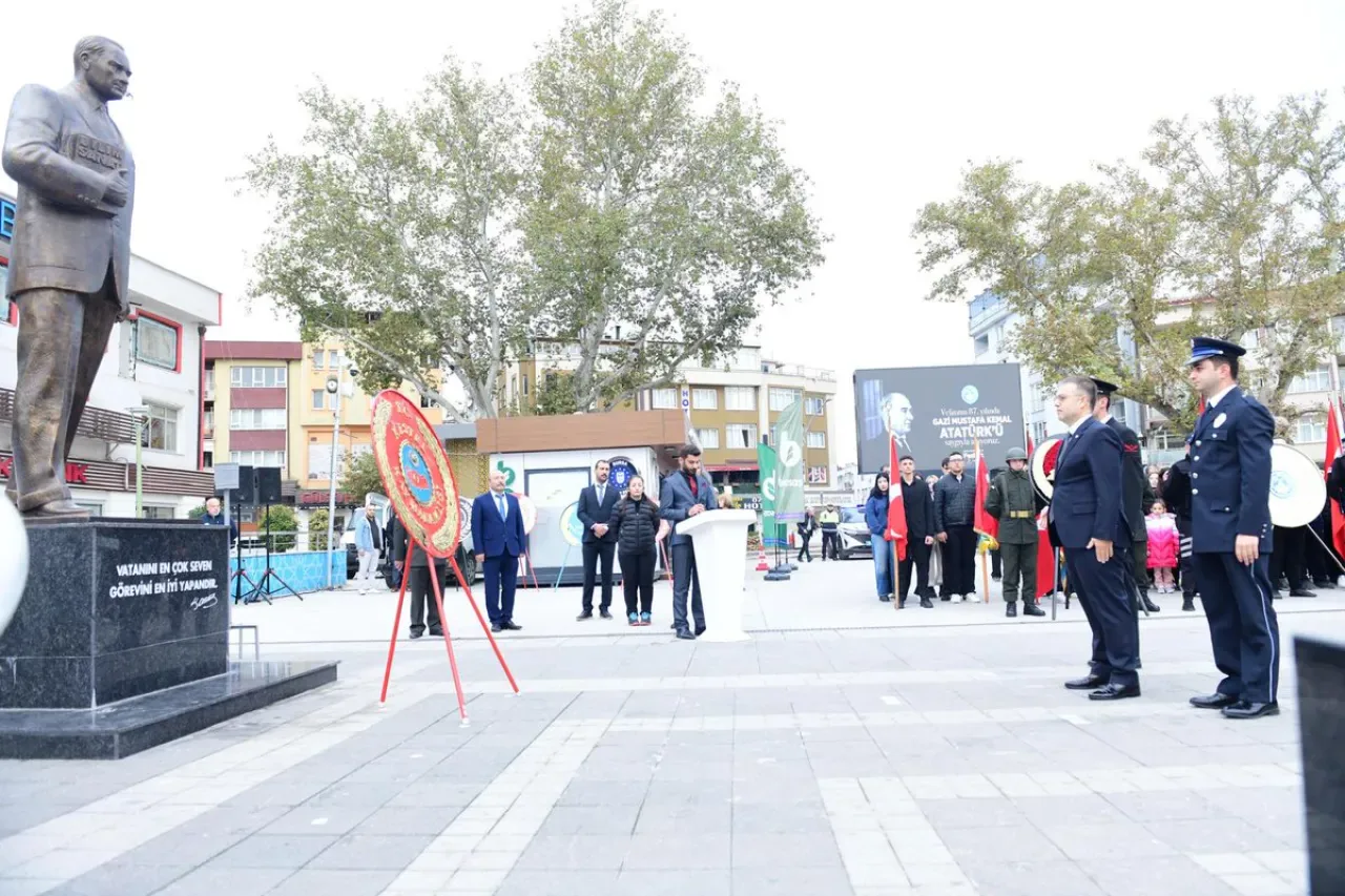 Kestel'de Atatürk'ü Anma Töreni Düzenlendi Kestel'de Atatürk'ü Anma Töreni Düzenlendi