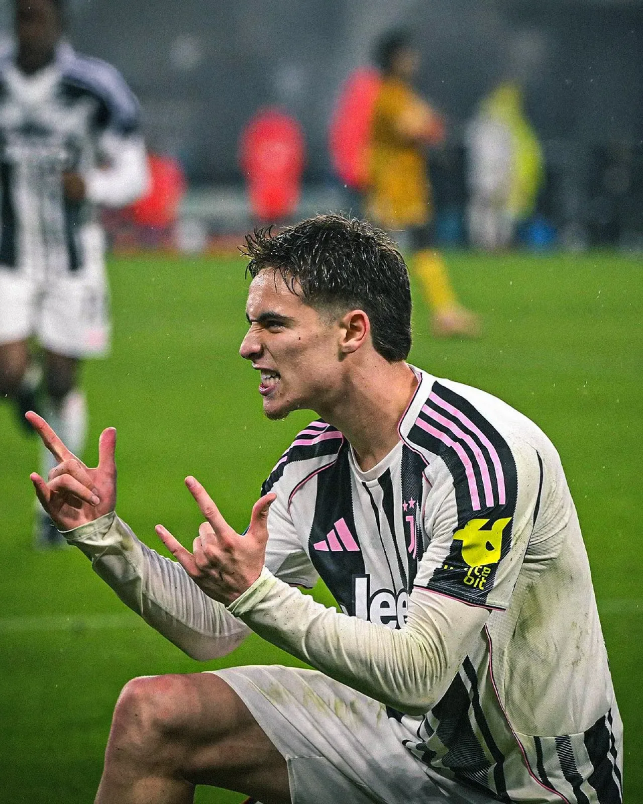 Kenan Yıldız'ın Juventus'taki Geleceği Belirsizliğini Koruyor Kenan Yıldız'ın Juventus'taki Geleceği Belirsizliğini Koruyor