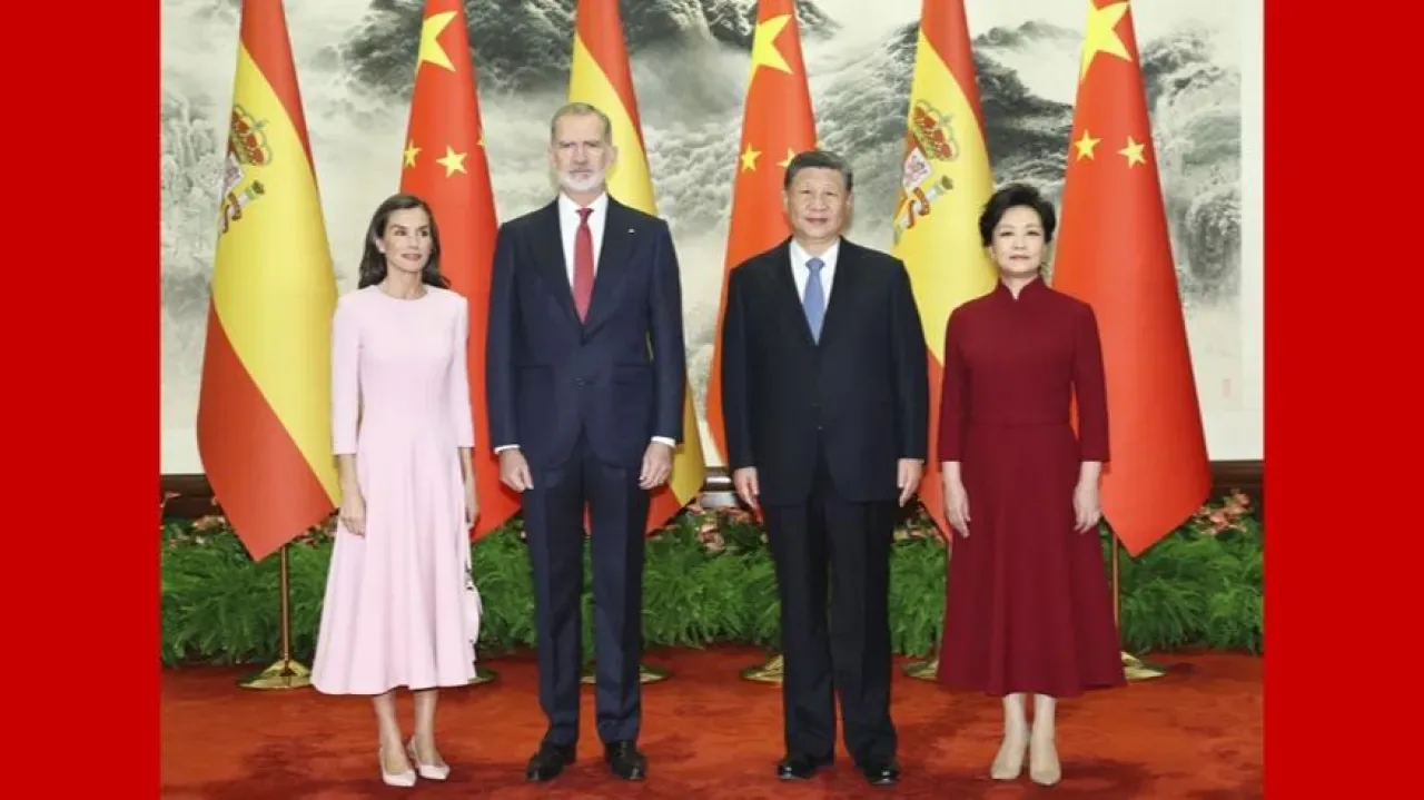 İspanya Kralı Felipe VI, Çin'de Devlet Ziyaretinde İspanya Kralı Felipe VI, Çin'de Devlet Ziyaretinde