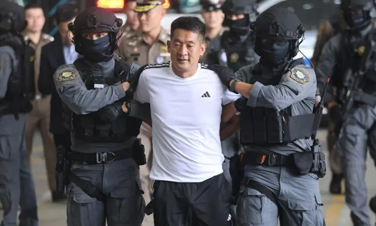Kamboçya Doğumlu Çinli Suç Şebekesi Lideri She Zhijiang Çin'e İade Edildi Kamboçya Doğumlu Çinli Suç Şebekesi Lideri She Zhijiang Çin'e İade Edildi