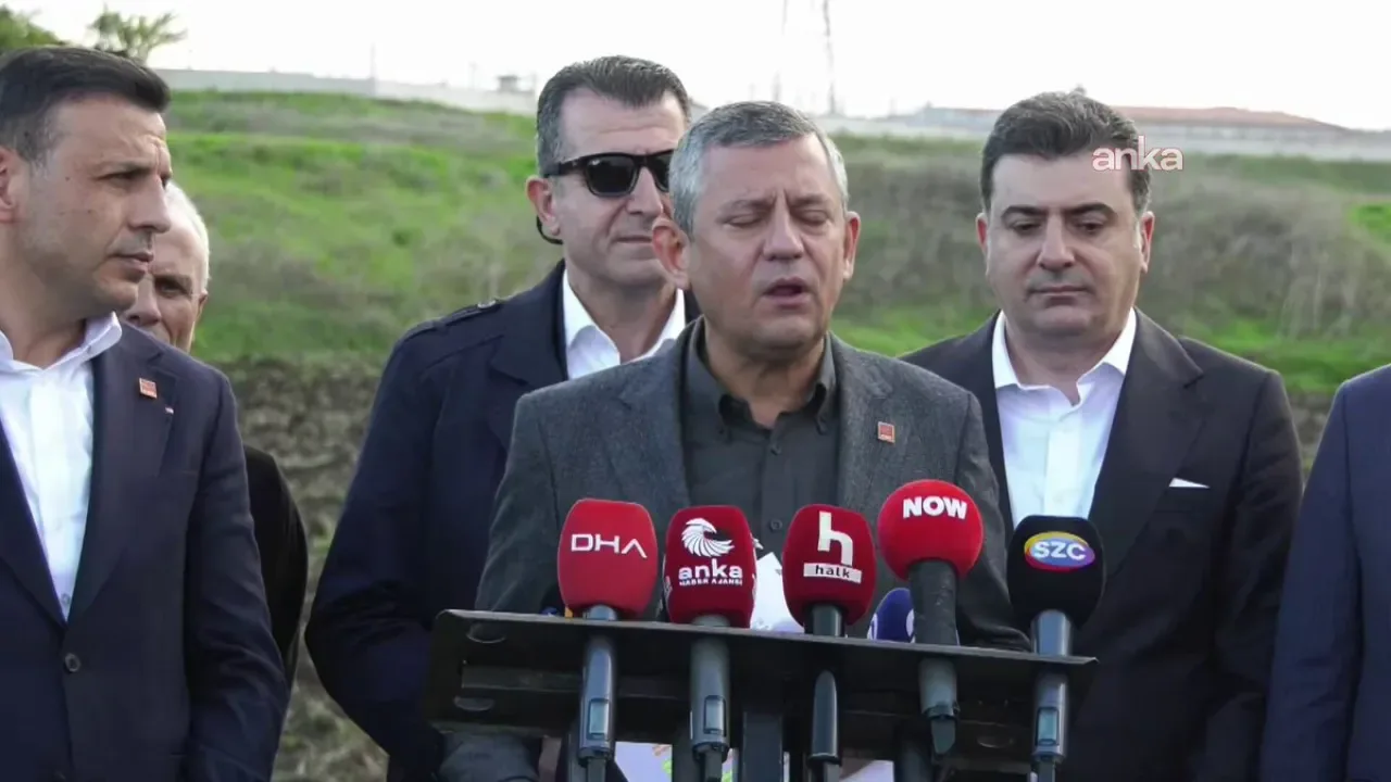CHP Genel Başkanı Özgür Özel'den İstanbul Büyükşehir Belediye Başkanı Ekrem İmamoğlu Hakkında Açıklama CHP Genel Başkanı Özgür Özel'den İstanbul Büyükşehir Belediye Başkanı Ekrem İmamoğlu Hakkında Açıklama