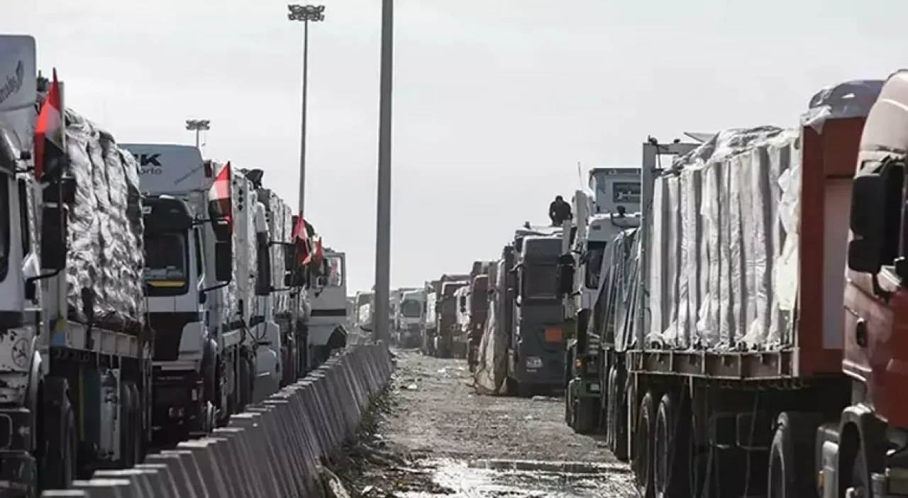 İsrail, Gazze'nin Kuzeyindeki Zikim Siznır Kapısı'nı İnsani Yardım İçin Açacak İsrail, Gazze'nin Kuzeyindeki Zikim Siznır Kapısı'nı İnsani Yardım İçin Açacak