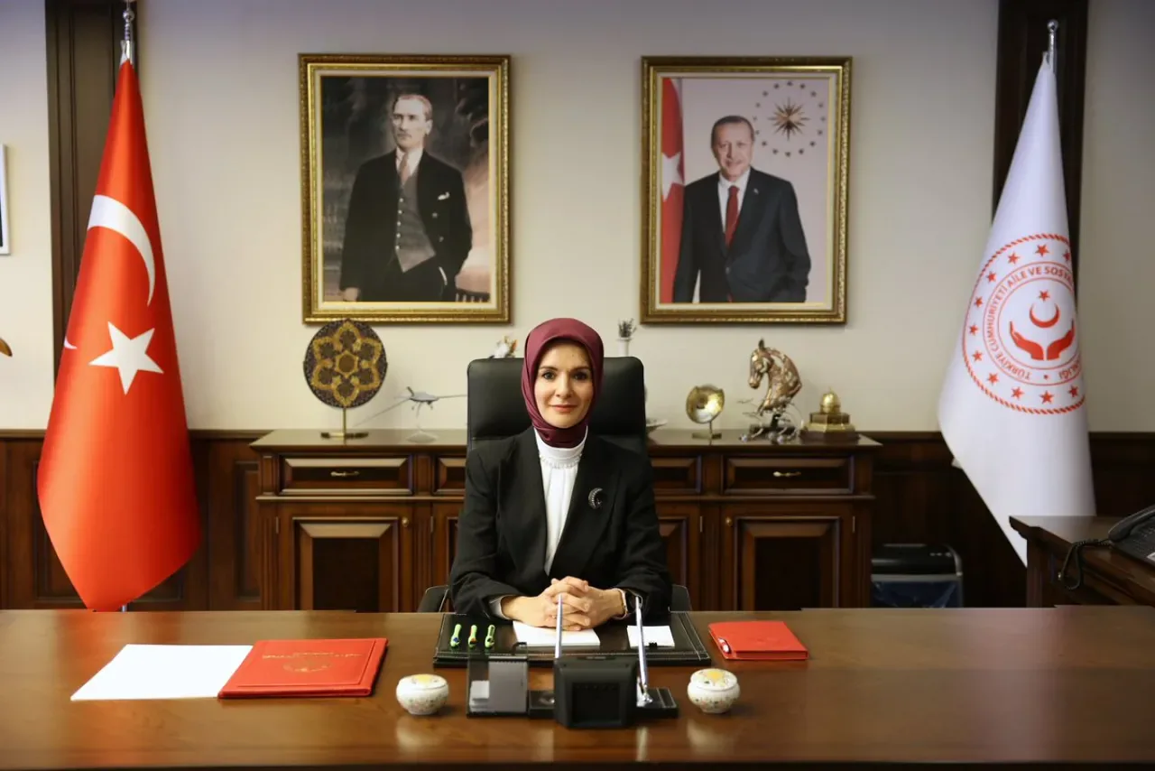 Aile ve Nüfus Politikaları Bakanı Göktaş: "Nüfus Konusu Ülkemizin Bekâ Meselesidir" Aile ve Nüfus Politikaları Bakanı Göktaş: "Nüfus Konusu Ülkemizin Bekâ Meselesidir"
