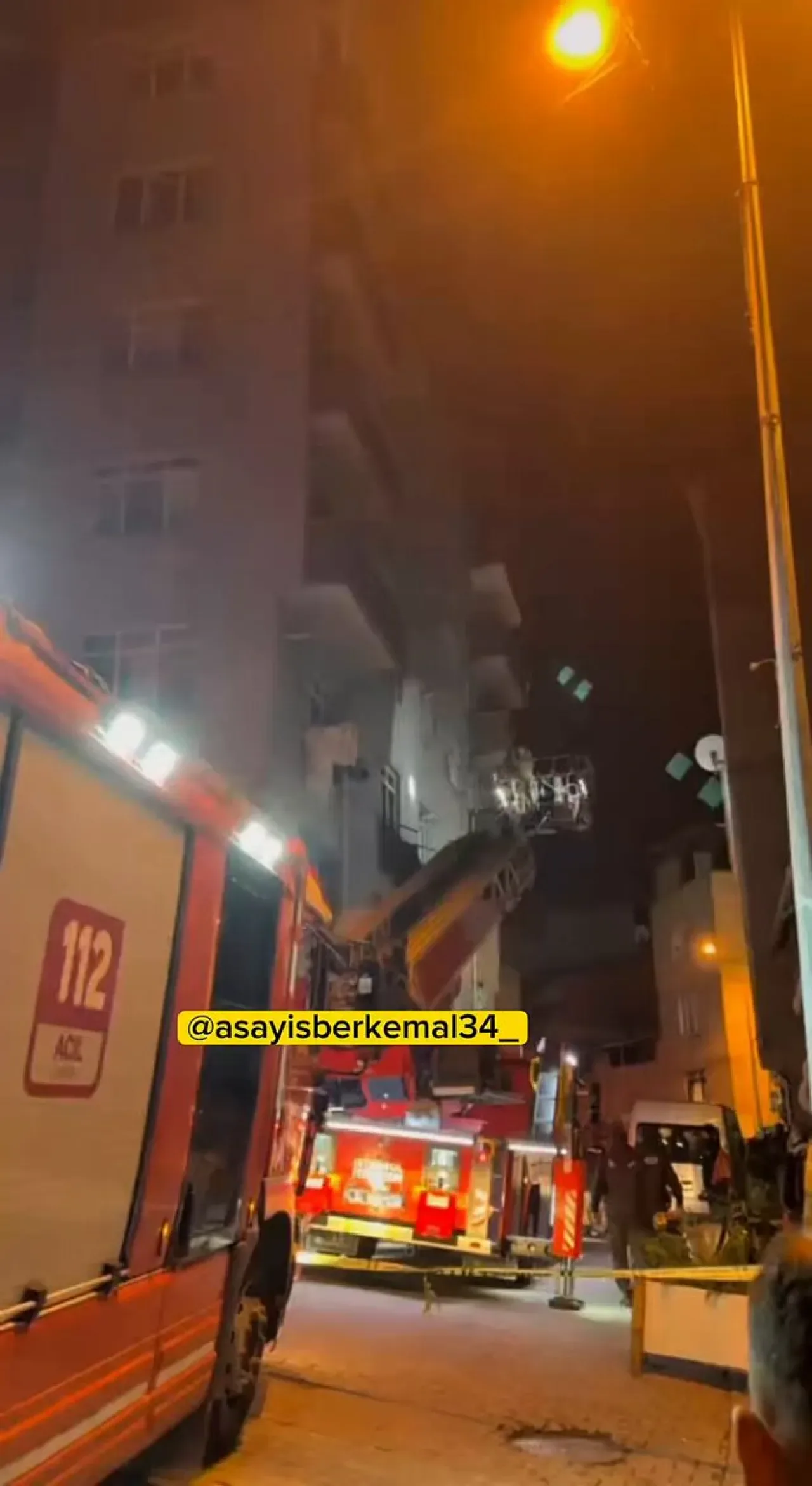 Kağıthane'de Doğalgaz Patlaması: 1 Yaralı Kağıthane'de Doğalgaz Patlaması: 1 Yaralı