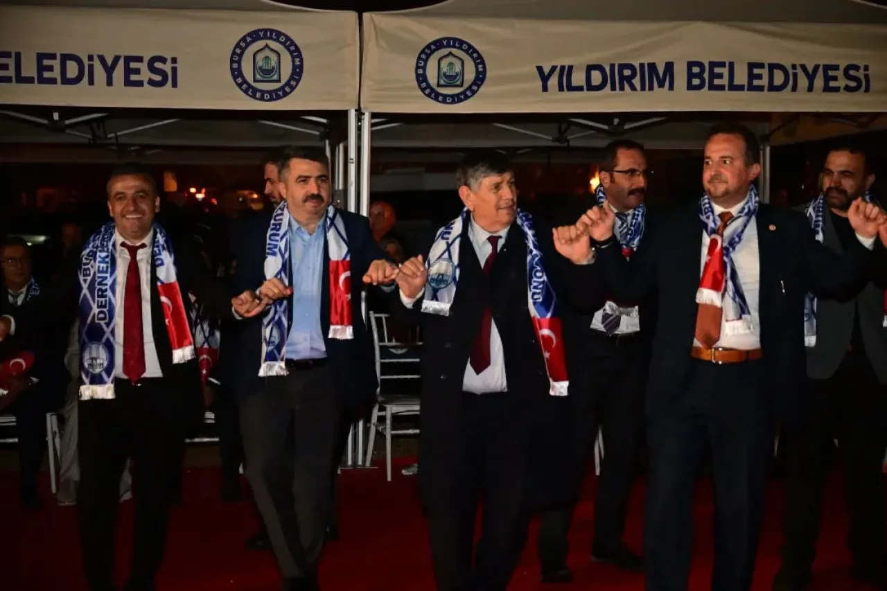MHP'li Beşir Deniz, Bursa'da Düzenlenen Erzurum Tanıtım Günleri'ne Katıldı MHP'li Beşir Deniz, Bursa'da Düzenlenen Erzurum Tanıtım Günleri'ne Katıldı