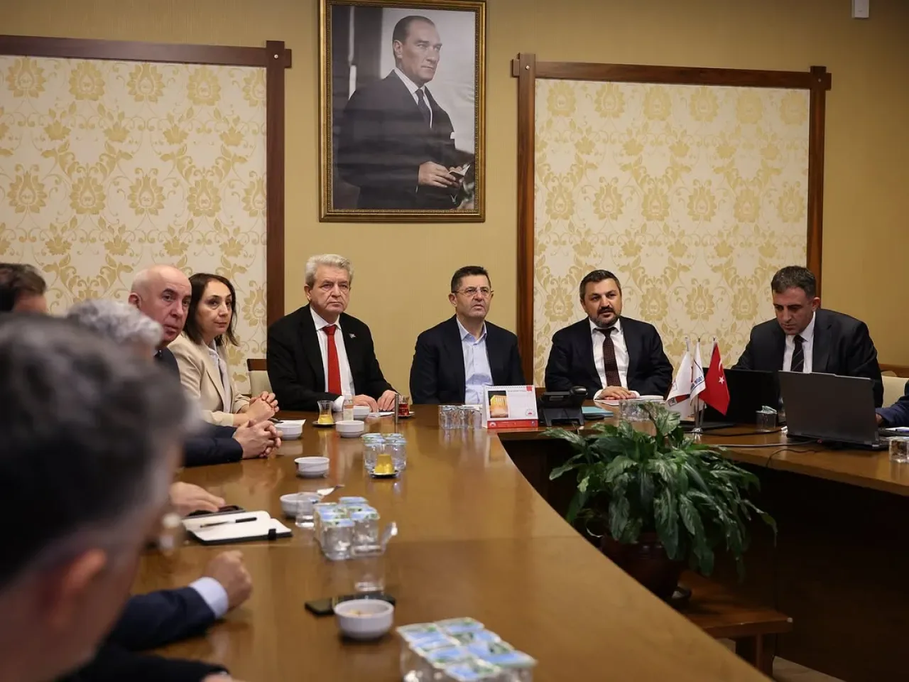 Çekmeköy'e 8 Yeni Aile Sağlığı Merkezi Müjdesi Çekmeköy'e 8 Yeni Aile Sağlığı Merkezi Müjdesi