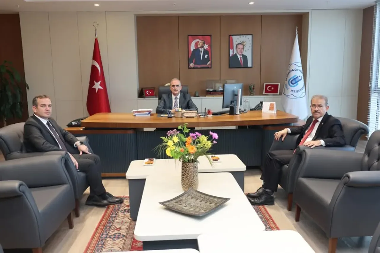Balıkesir Valiliği Üst Düzey Yetkililerinden Bandırma 17 Eylül Üniversitesi'ne Ziyaret Balıkesir Valiliği Üst Düzey Yetkililerinden Bandırma 17 Eylül Üniversitesi'ne Ziyaret