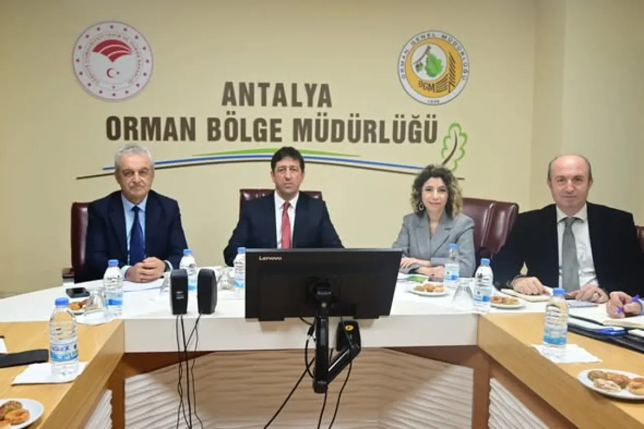 Antalya Orman Bölge Müdürlüğü 2025 Yılı Hedeflerini Değerlendirdi Antalya Orman Bölge Müdürlüğü 2025 Yılı Hedeflerini Değerlendirdi