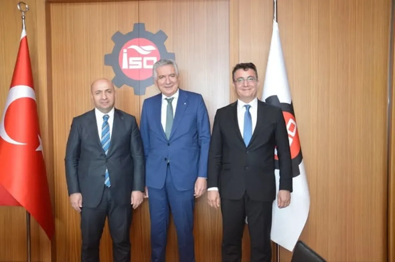 İstanbul Sanayi Odası Başkanı Erdal Bahçıvan'a Üniversite ve Kamu İş Birliği Ziyareti İstanbul Sanayi Odası Başkanı Erdal Bahçıvan'a Üniversite ve Kamu İş Birliği Ziyareti