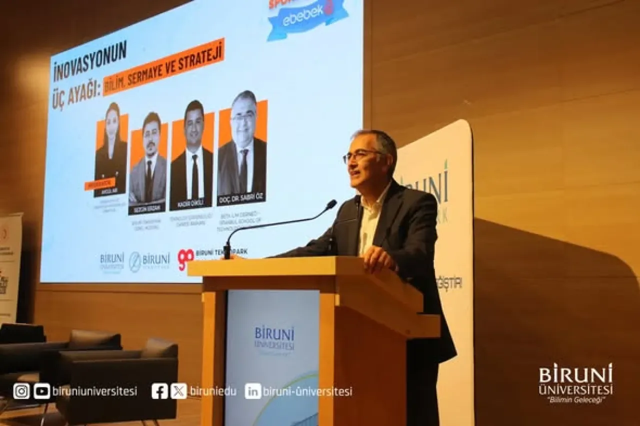 Biruni Üniversitesi'nde "İnovasyonun Üç Ayağı: Bilim, Sermaye ve Strateji" Paneli Düzenlendi Biruni Üniversitesi'nde "İnovasyonun Üç Ayağı: Bilim, Sermaye ve Strateji" Paneli Düzenlendi