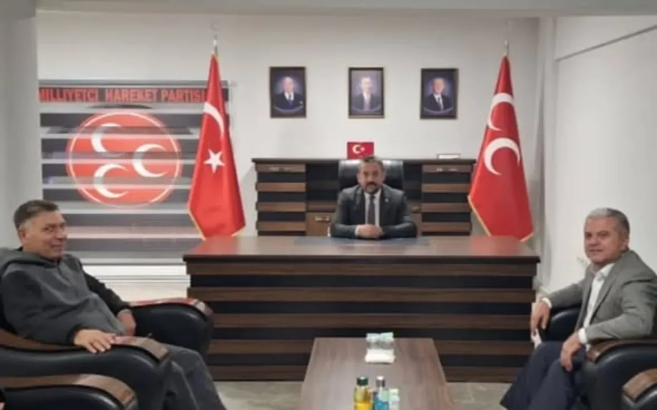 MHP Kahramankazan İlçe Başkanı Ali Gökdere'ye Hastane Yöneticilerinden Ziyaret MHP Kahramankazan İlçe Başkanı Ali Gökdere'ye Hastane Yöneticilerinden Ziyaret