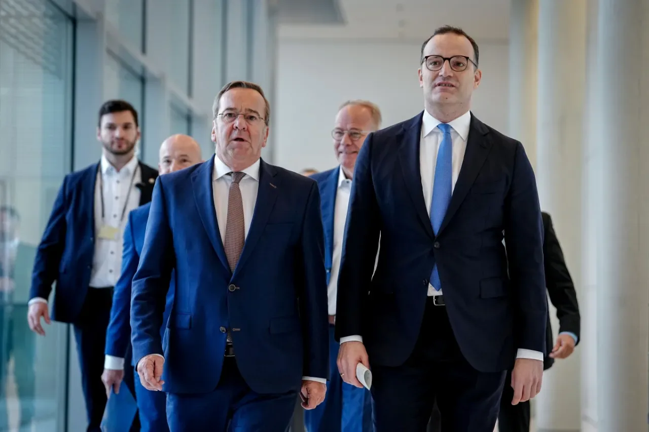 Almanya Askerlik Hizmetinde Reform Planını Gündeme Getirdi Almanya Askerlik Hizmetinde Reform Planını Gündeme Getirdi