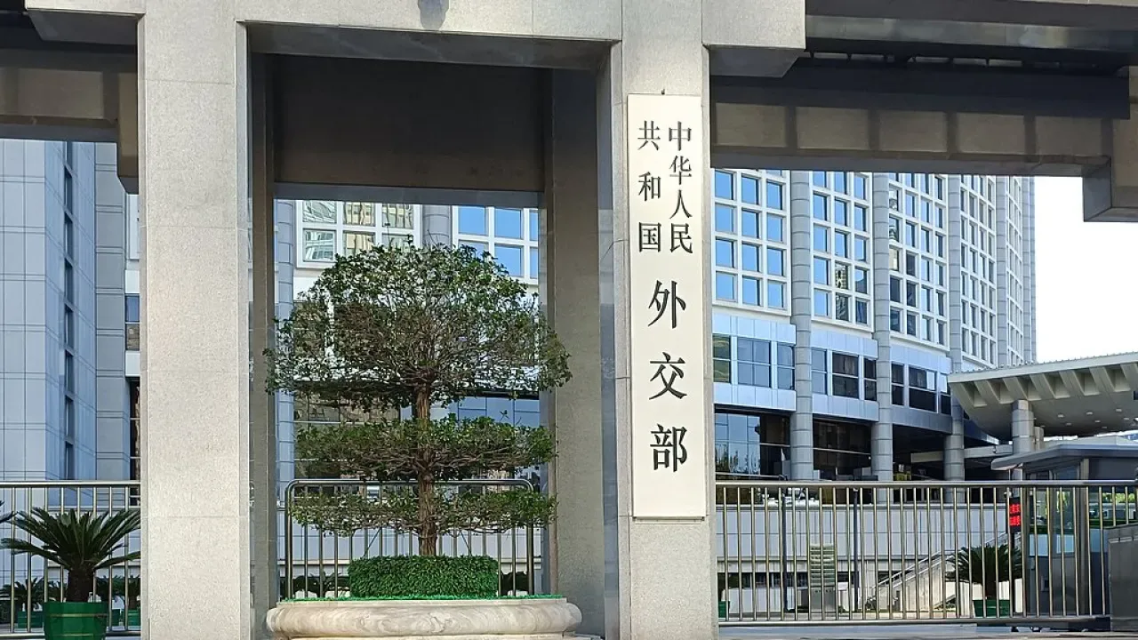 Çin, Japonya'ya Tayvan Açıklamalarını Geri Çekme Uyarısı Yaptı Çin, Japonya'ya Tayvan Açıklamalarını Geri Çekme Uyarısı Yaptı
