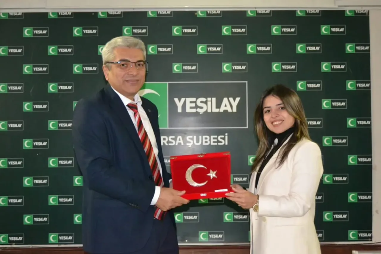 Bursa Denetimli Serbestlik Müdürlüğü'nden Yeşilay'a İş Birliği Ziyareti Bursa Denetimli Serbestlik Müdürlüğü'nden Yeşilay'a İş Birliği Ziyareti