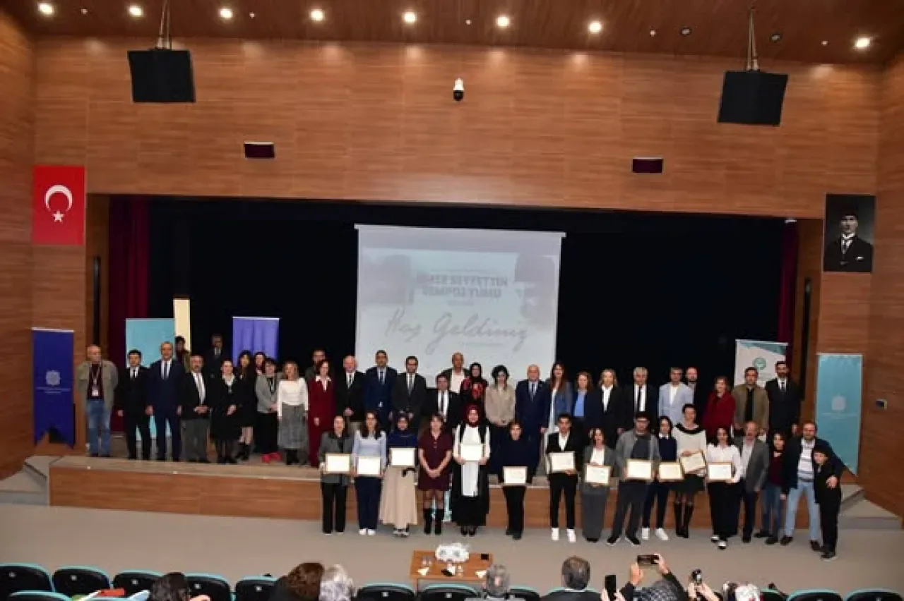 Ömer Seyfettin'in Doğumunun 140. Yılında Anma Sempozyumu Ömer Seyfettin'in Doğumunun 140. Yılında Anma Sempozyumu