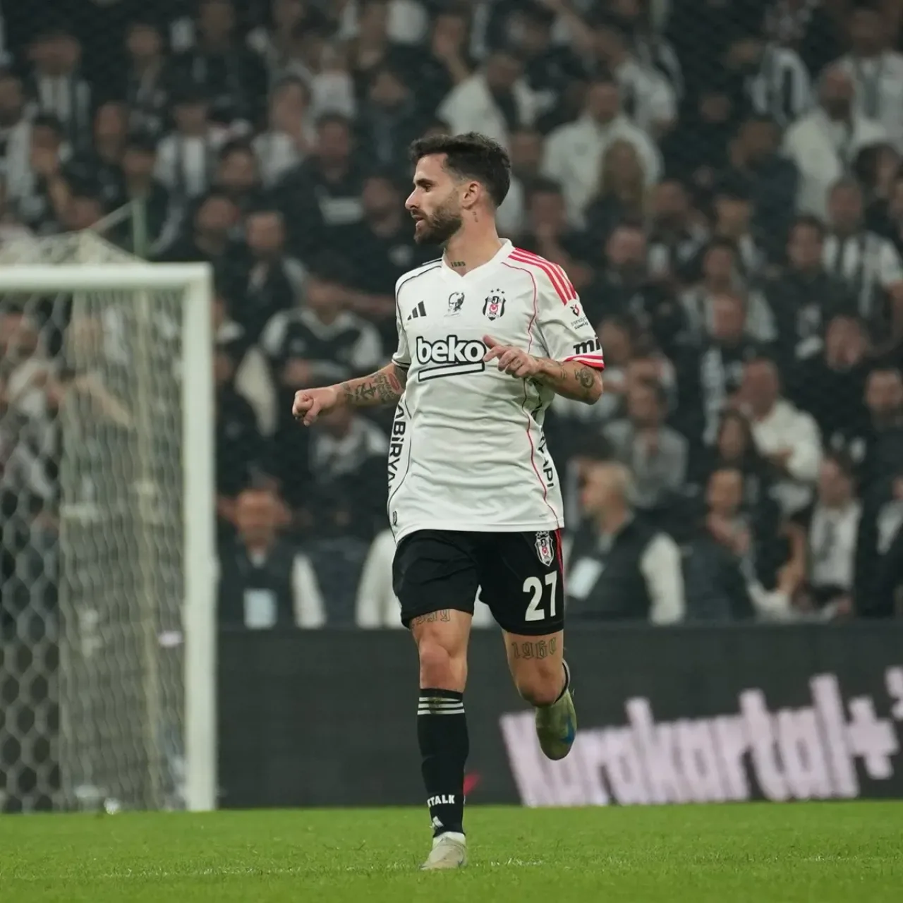 Beşiktaş'ta Rafa Silva'dan Antrenman Şoku Beşiktaş'ta Rafa Silva'dan Antrenman Şoku