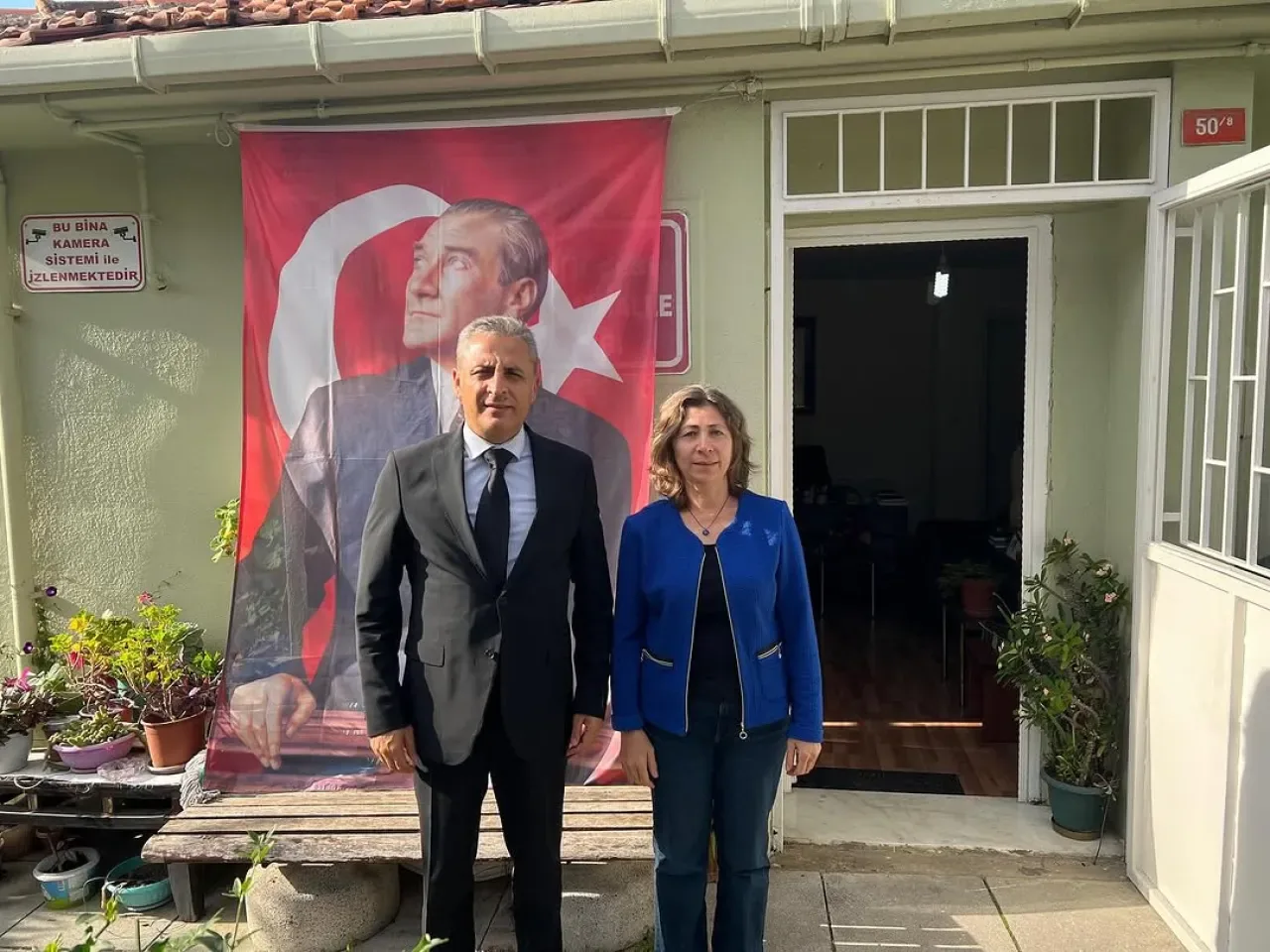 Kadıköy Kaymakamı Pamuk'tan Koşuyolu Mahallesi'ne Ziyaret Kadıköy Kaymakamı Pamuk'tan Koşuyolu Mahallesi'ne Ziyaret