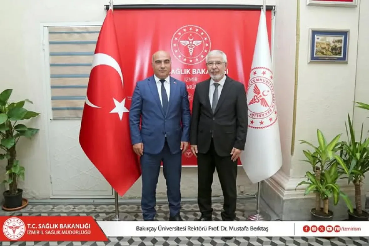 Bakırçay Üniversitesi Rektörü'nden İzmir İl Sağlık Müdürlüğü'ne İş Birliği Ziyareti Bakırçay Üniversitesi Rektörü'nden İzmir İl Sağlık Müdürlüğü'ne İş Birliği Ziyareti