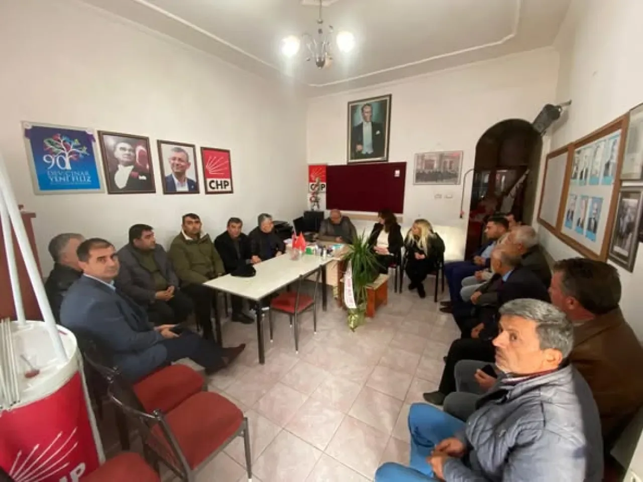 CHP Kayseri İl Başkanı Ümit Özer, Yeşilhisar İlçe Teşkilatını Ziyaret Etti CHP Kayseri İl Başkanı Ümit Özer, Yeşilhisar İlçe Teşkilatını Ziyaret Etti