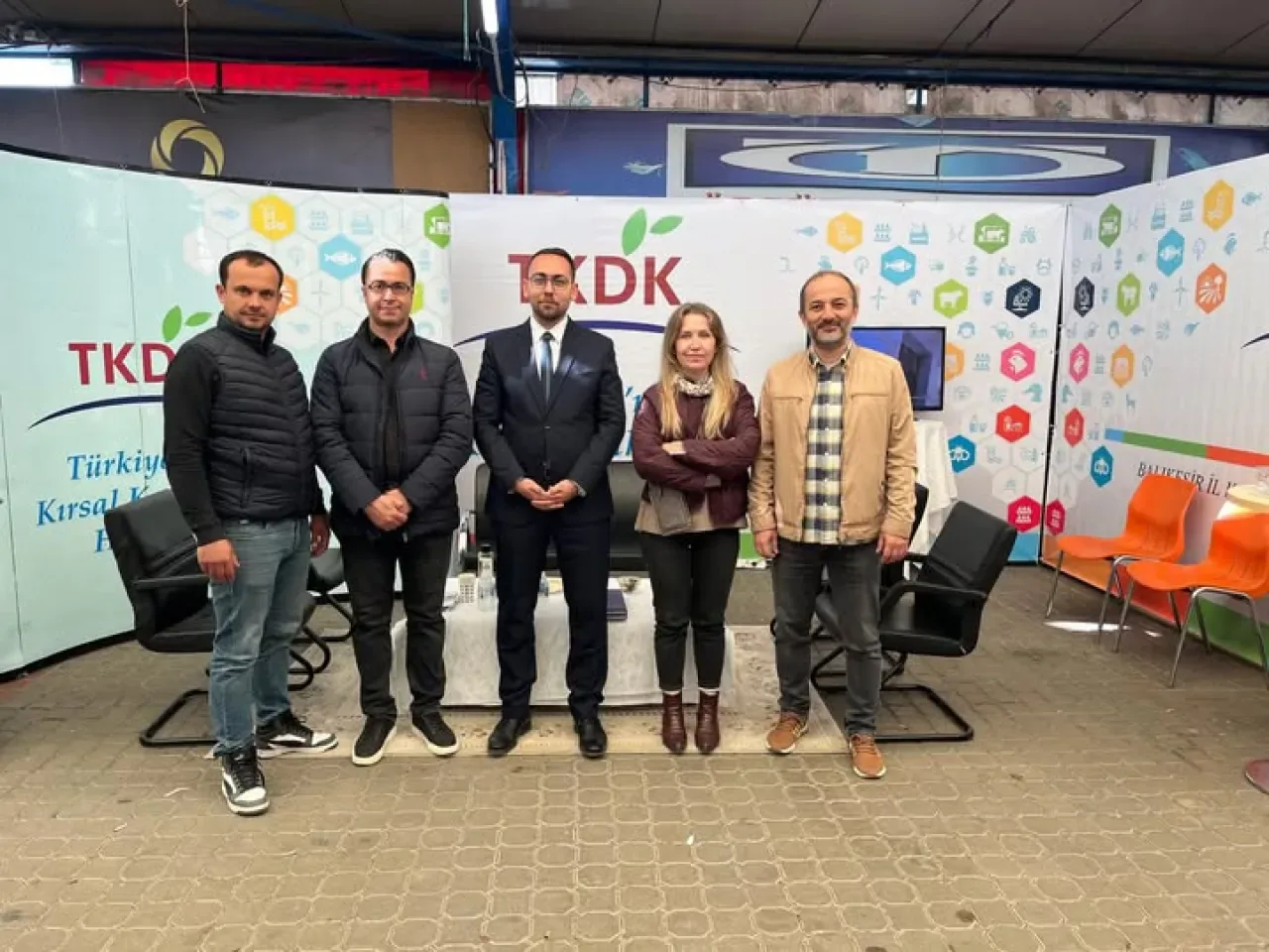 Gönen Tarım, Hayvancılık, Gıda Sanayi ve Otomotiv Fuarı Başladı Gönen Tarım, Hayvancılık, Gıda Sanayi ve Otomotiv Fuarı Başladı