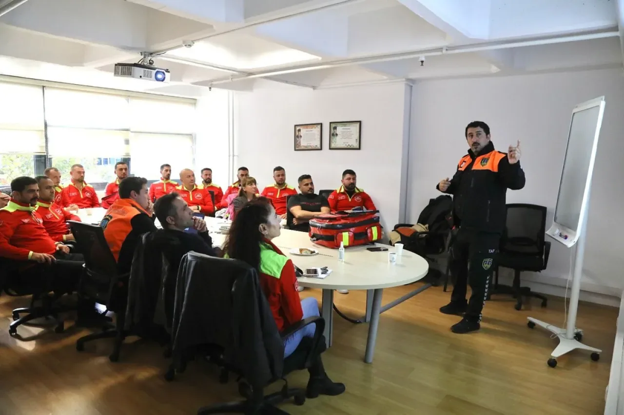 Çankaya Belediyesi Ekiplerine Afet Durumunda Engelli Hakları Eğitimi Çankaya Belediyesi Ekiplerine Afet Durumunda Engelli Hakları Eğitimi