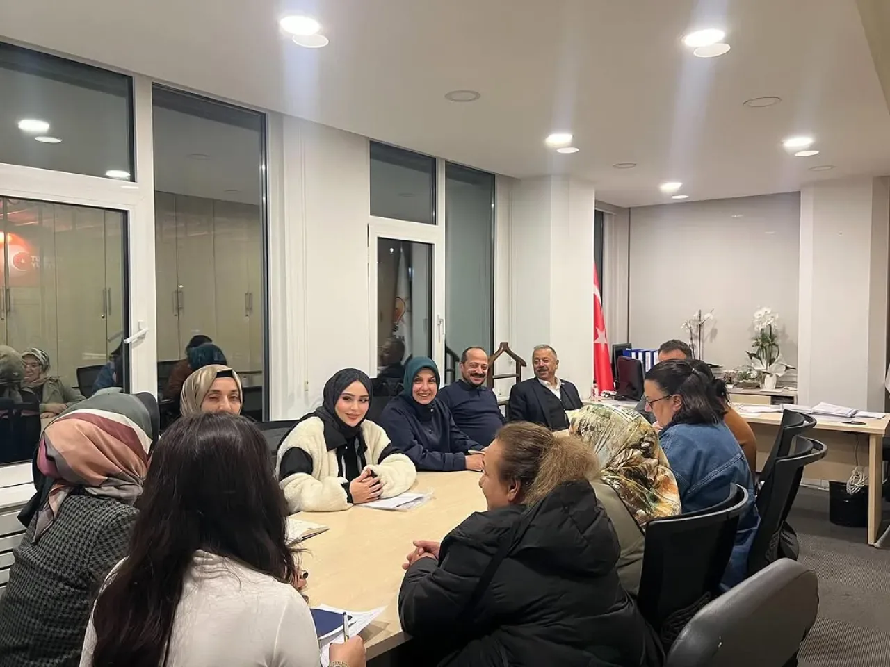 AK Parti Üsküdar Sosyal Politikalar Komisyonu Haftalık Toplantısını Gerçekleştirdi AK Parti Üsküdar Sosyal Politikalar Komisyonu Haftalık Toplantısını Gerçekleştirdi