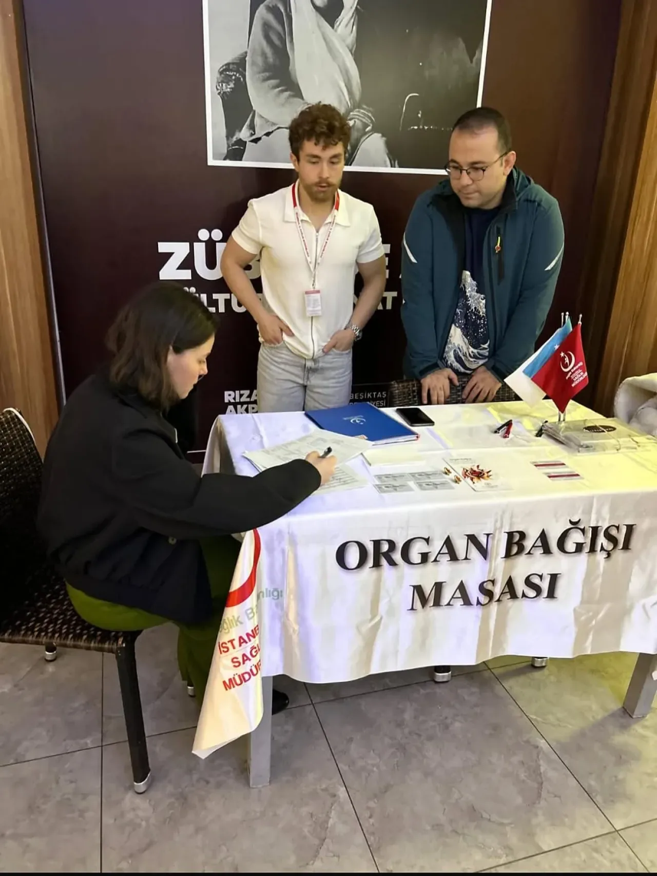 Beşiktaş'ta Organ Bağışı Farkındalık Standı Açıldı Beşiktaş'ta Organ Bağışı Farkındalık Standı Açıldı