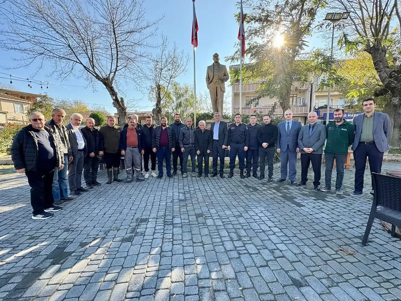 Çatalca Kaymakamı Mahalle Ziyaretleri İle Halkın Taleplerini Dinledi Çatalca Kaymakamı Mahalle Ziyaretleri İle Halkın Taleplerini Dinledi