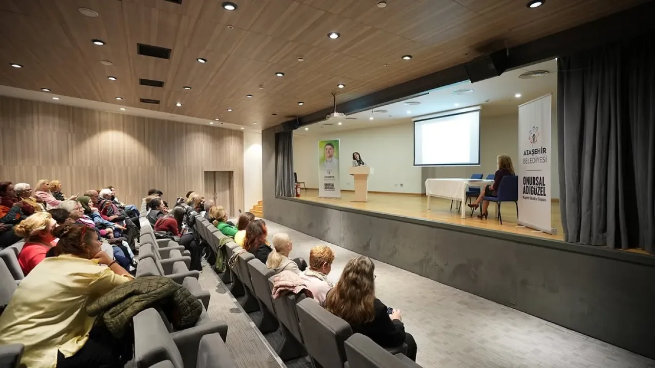 İstanbul Ataşehir'de Gebelikte Diyabet ve Zayıflama İğneleri Konuşuldu İstanbul Ataşehir'de Gebelikte Diyabet ve Zayıflama İğneleri Konuşuldu