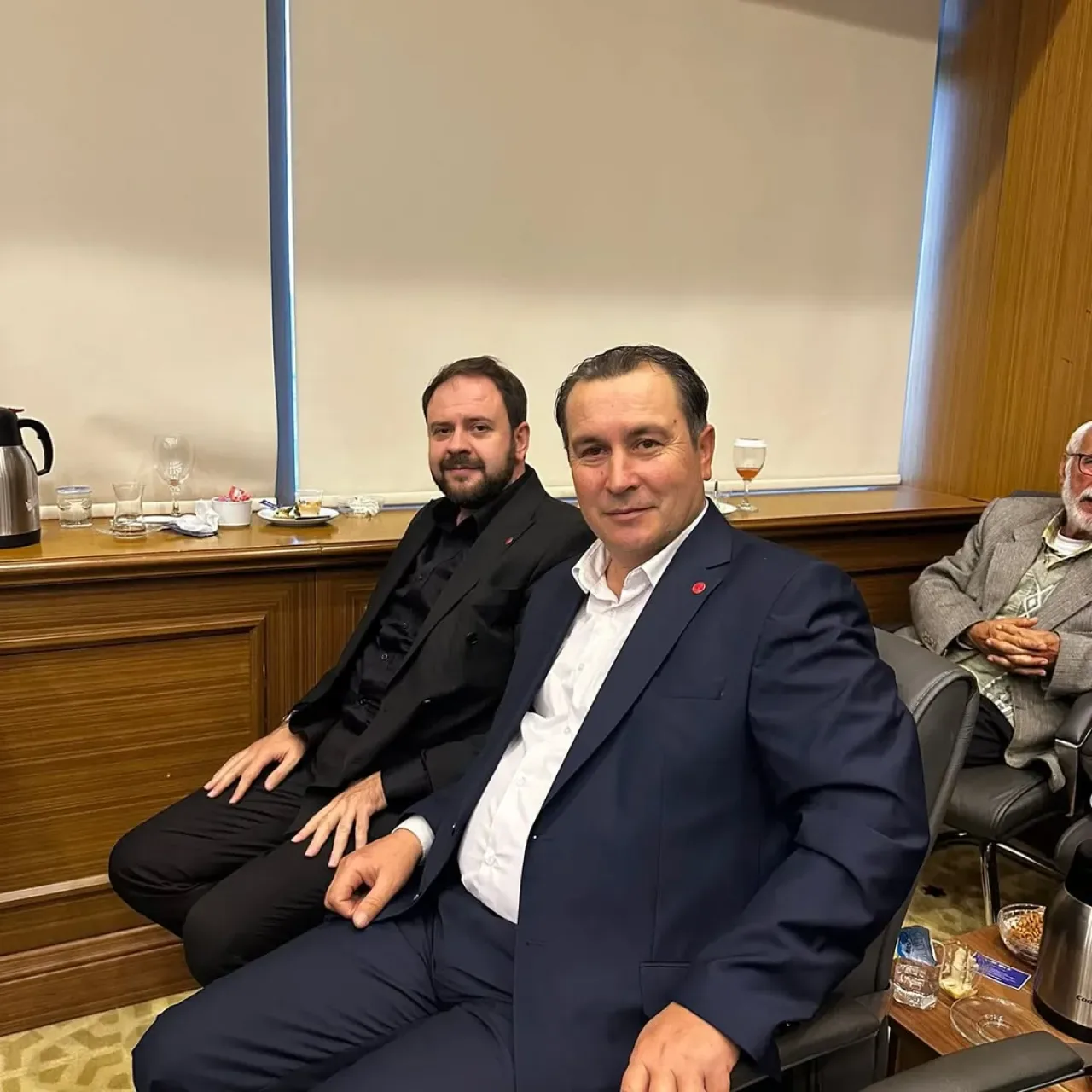 Saadet Partisi Bursa Büyükşehir Belediye Meclisi'ni Takip Etti Saadet Partisi Bursa Büyükşehir Belediye Meclisi'ni Takip Etti