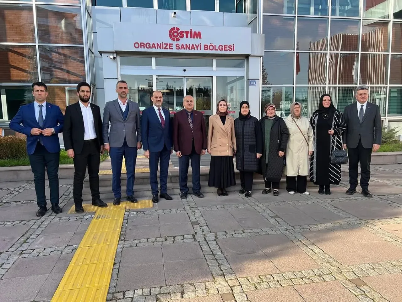 AK Parti Yenimahalle İlçe Teşkilatı OSTİM OSB Yönetimini Ziyaret Etti AK Parti Yenimahalle İlçe Teşkilatı OSTİM OSB Yönetimini Ziyaret Etti