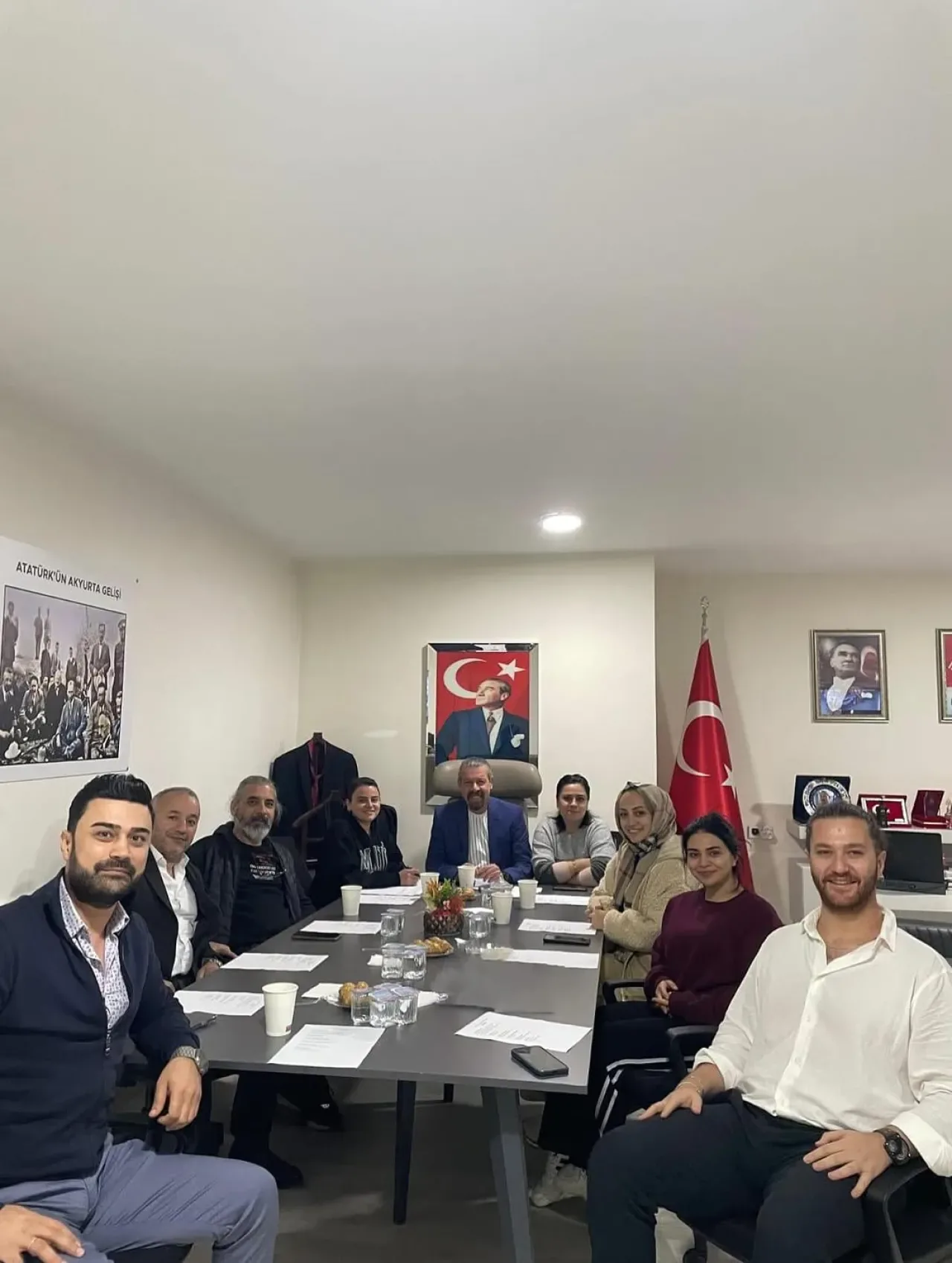 CHP Akyurt İlçe Başkanlığı'ndan Geleceğe Dönük Önemli Toplantı CHP Akyurt İlçe Başkanlığı'ndan Geleceğe Dönük Önemli Toplantı