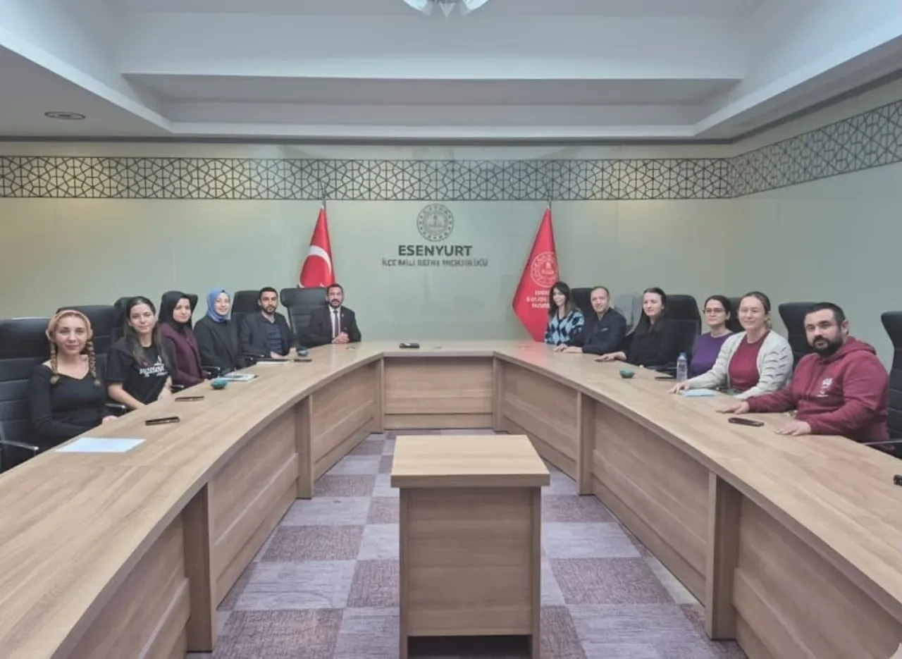 Esenyurt'ta "Dilimizin Zenginlikleri" Projesi Hayata Geçiyor Esenyurt'ta "Dilimizin Zenginlikleri" Projesi Hayata Geçiyor
