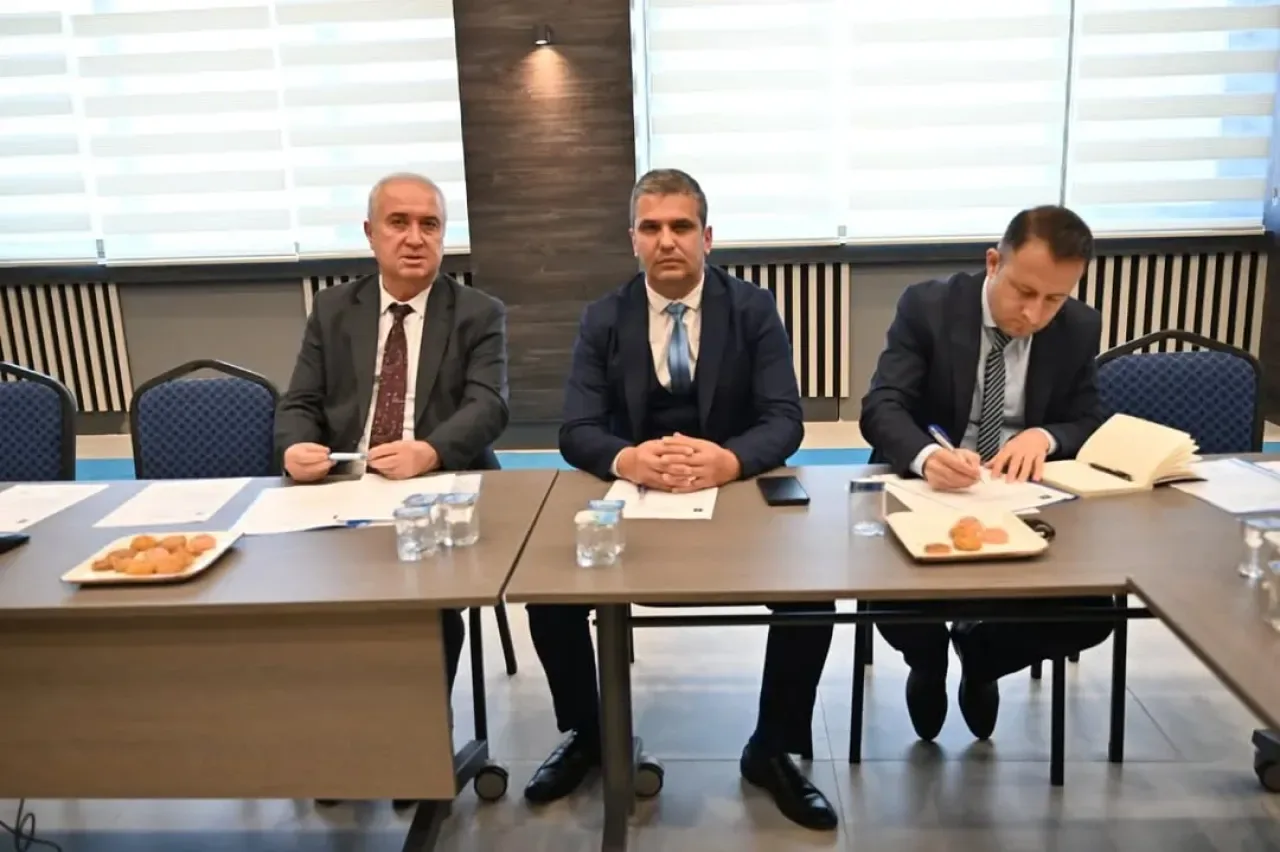 Karacabey'de Zabıta Koordinasyon Toplantısı Düzenlendi Karacabey'de Zabıta Koordinasyon Toplantısı Düzenlendi
