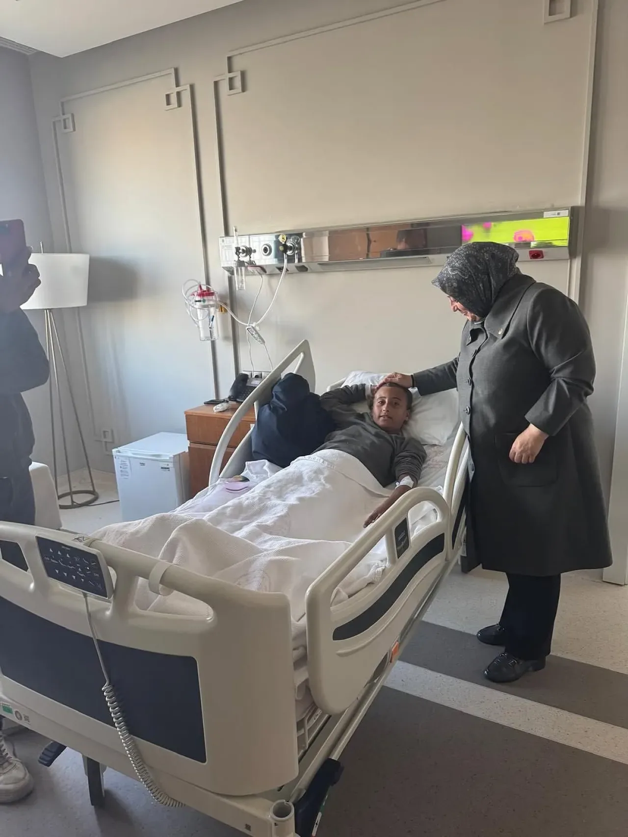 İsrail'in Gazze Saldırıları Sürüyor: Yaralı Çocuklar Türkiye'de Tedavi Görüyor İsrail'in Gazze Saldırıları Sürüyor: Yaralı Çocuklar Türkiye'de Tedavi Görüyor