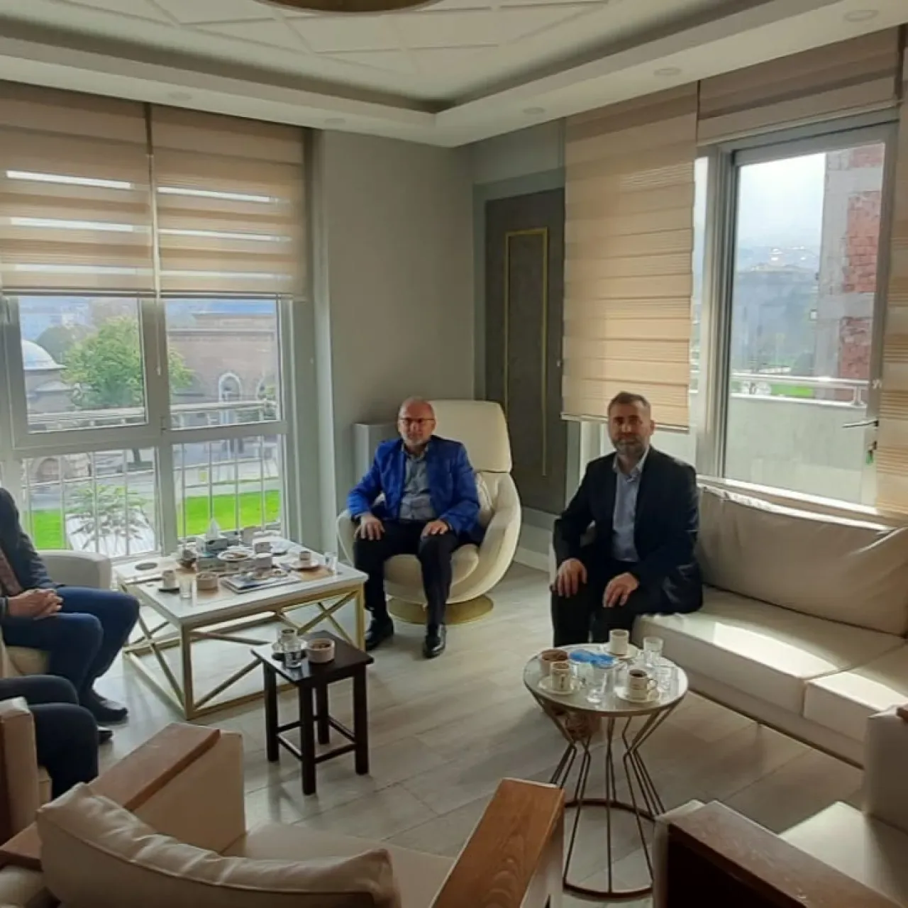 Bursa'da Sağlık ve Maneviyat İş Birliği: Ali Osman Onkoloji Hastanesi'nden Osmangazi Müftülüğü'ne Ziyaret Bursa'da Sağlık ve Maneviyat İş Birliği: Ali Osman Onkoloji Hastanesi'nden Osmangazi Müftülüğü'ne Ziyaret