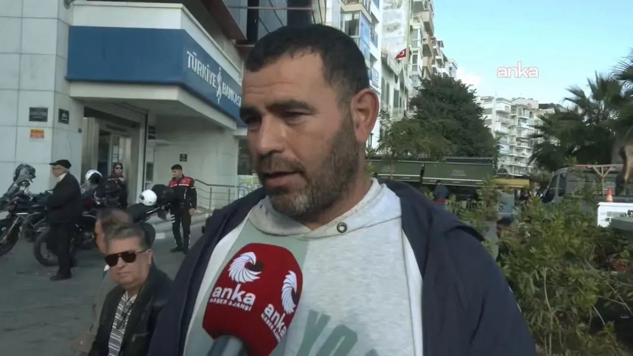 İzmir'den Asgari Ücret Tepkisi: "En Az 40-45 Bin Lira Olmalı" İzmir'den Asgari Ücret Tepkisi: "En Az 40-45 Bin Lira Olmalı"