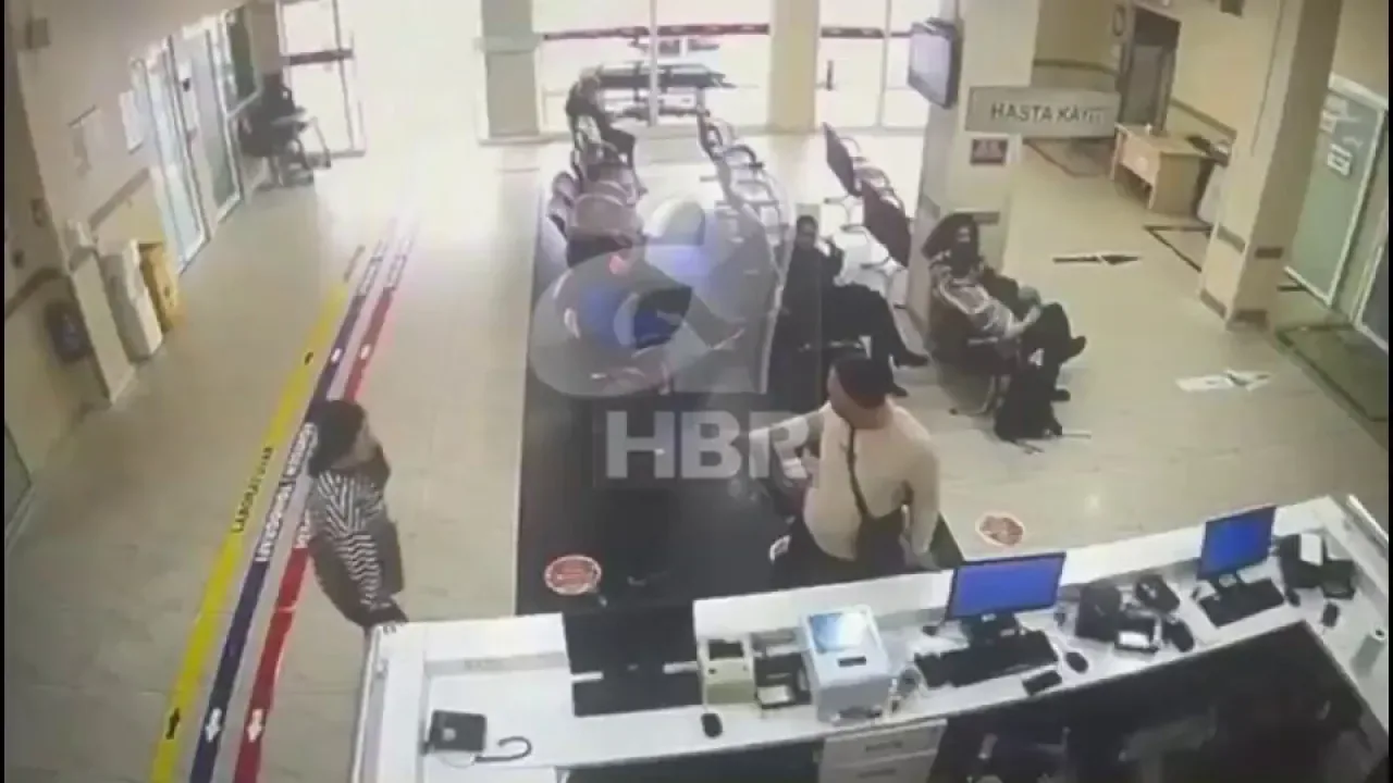 İstanbul'da Gıda Zehirlenmesi: Bir Ailenin Son Anları Kameralara Yansıdı İstanbul'da Gıda Zehirlenmesi: Bir Ailenin Son Anları Kameralara Yansıdı