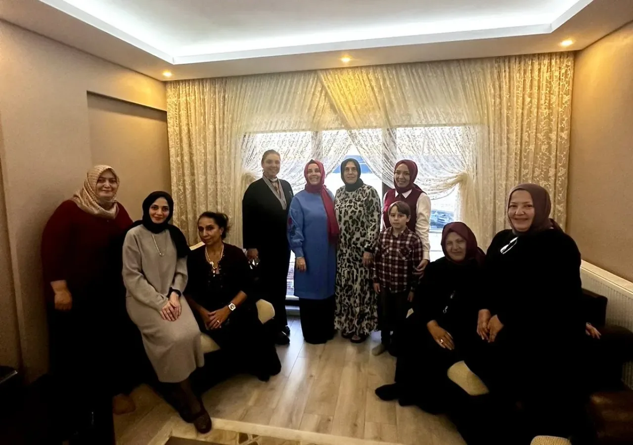AK Partili İsmail Mermer Ailesinin Çifte Sevinci AK Partili İsmail Mermer Ailesinin Çifte Sevinci