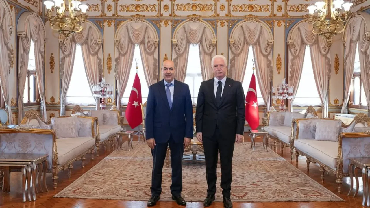 Fas Krallığı'nın Yeni İstanbul Başkonsolosu Vali Gül'ü Ziyaret Etti Fas Krallığı'nın Yeni İstanbul Başkonsolosu Vali Gül'ü Ziyaret Etti