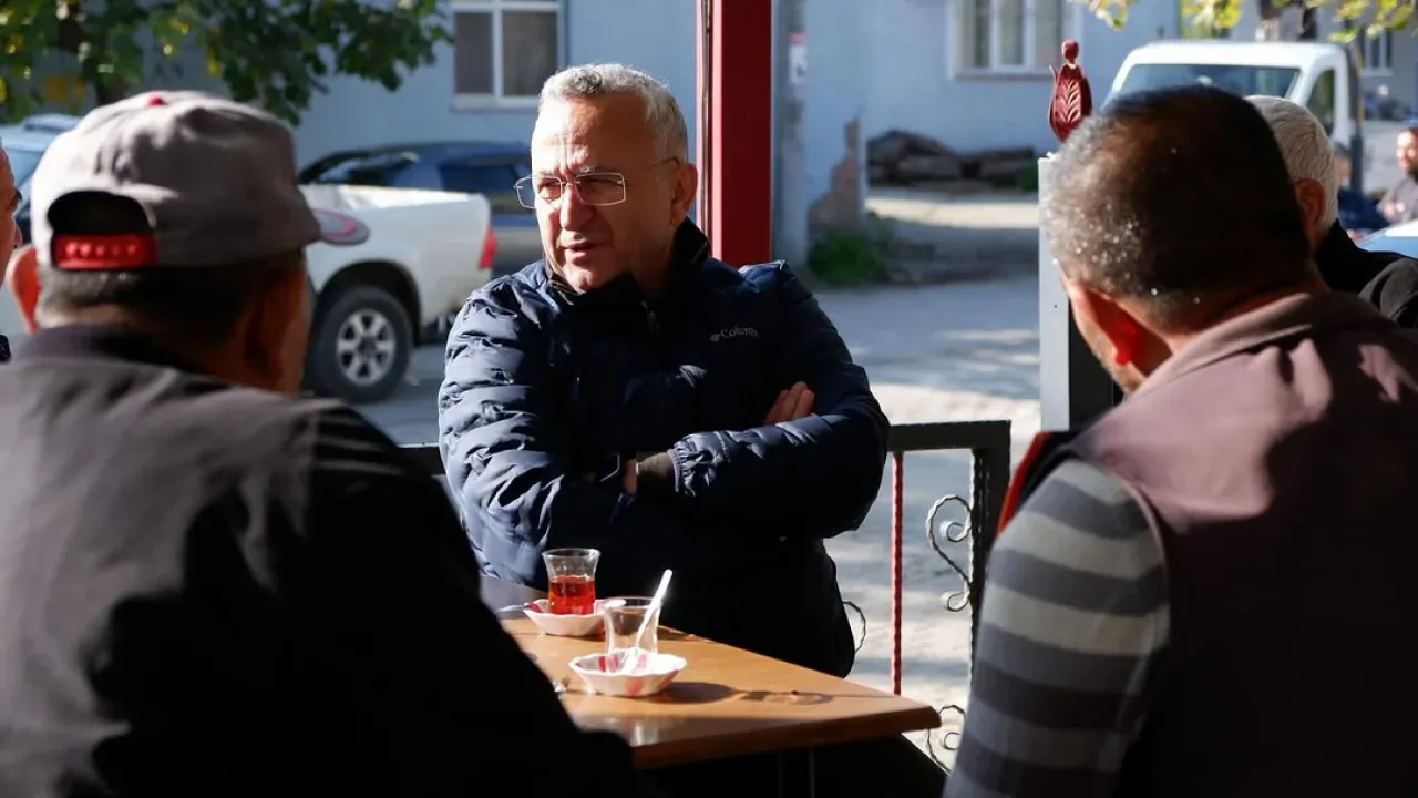 Susurluk Belediye Başkanı Dereköy'de İncelemelerde Bulundu Susurluk Belediye Başkanı Dereköy'de İncelemelerde Bulundu