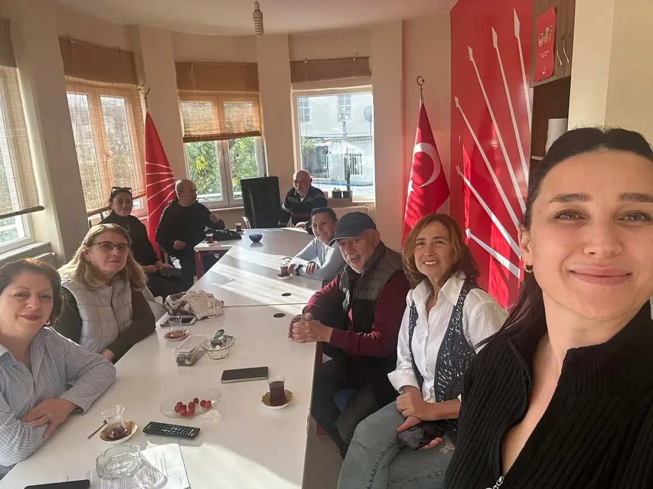 CHP Adalar Kadın Kolu, İlçedeki Çalışmalarına Devam Ediyor CHP Adalar Kadın Kolu, İlçedeki Çalışmalarına Devam Ediyor