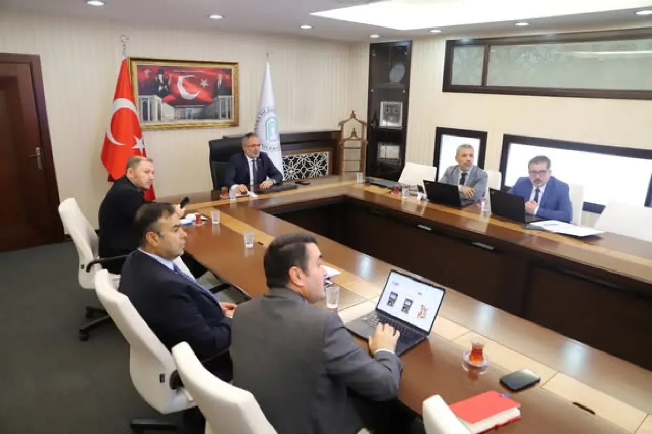 Ankara Yıldırım Beyazıt Üniversitesi'ne Stratejik Koordinatörlükler Ankara Yıldırım Beyazıt Üniversitesi'ne Stratejik Koordinatörlükler