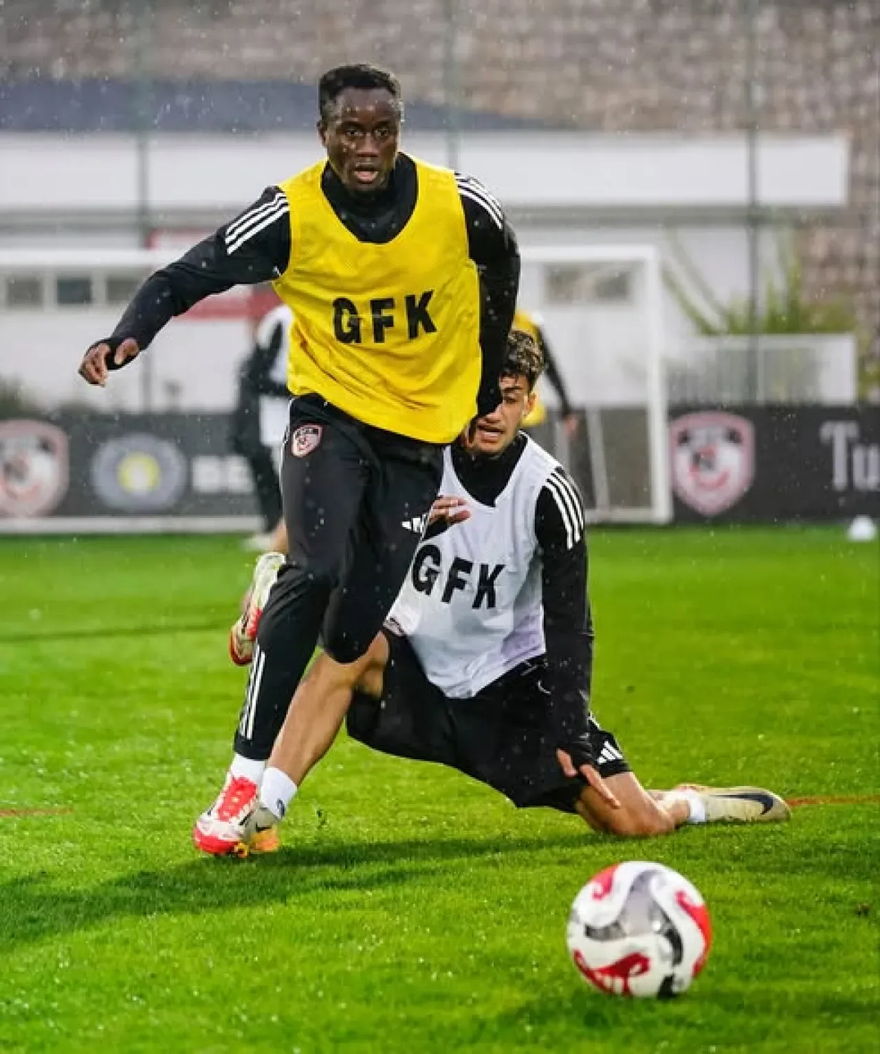 Gaziantep FK, Zecorner Kayserispor Maçı Hazırlıklarına Yoğunlaştı Gaziantep FK, Zecorner Kayserispor Maçı Hazırlıklarına Yoğunlaştı