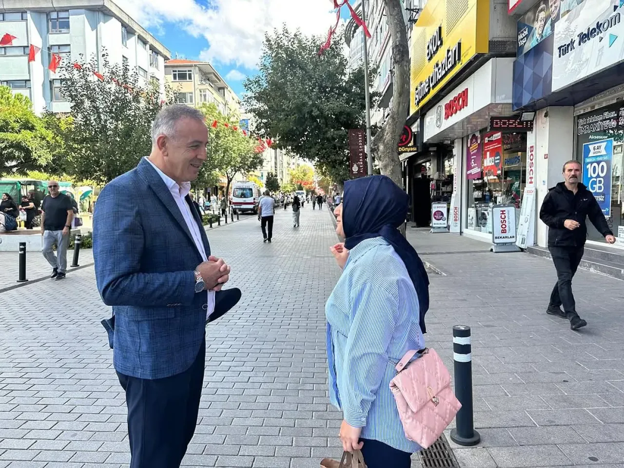 AK Parti Ümraniye İlçe Başkanlığı Ümraniye'de Vatandaşlarla Buluşuyor AK Parti Ümraniye İlçe Başkanlığı Ümraniye'de Vatandaşlarla Buluşuyor