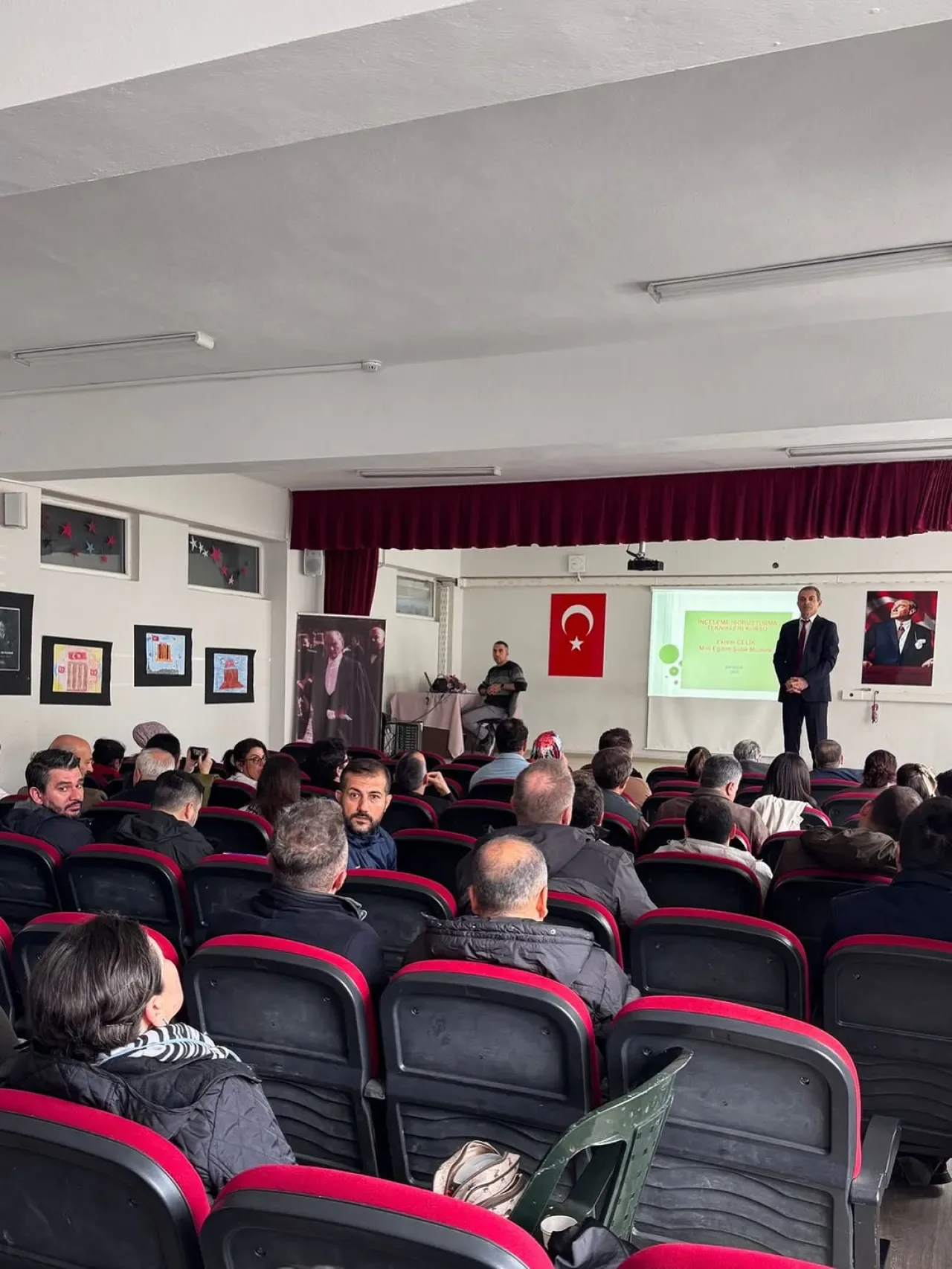 Çatalca'da Okul Yöneticilerine İnceleme ve Soruşturma Teknikleri Eğitimi Çatalca'da Okul Yöneticilerine İnceleme ve Soruşturma Teknikleri Eğitimi